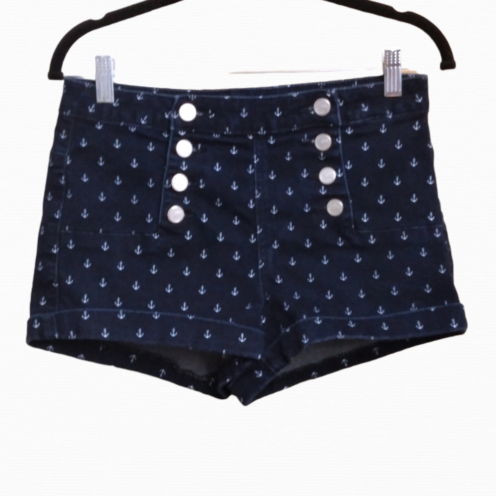 Almost famous blue cuffed boating shorts with buttons and white anchors sz 9